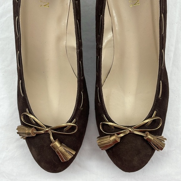 NWOB. Lauren Ralph Lauren 9.5B Cambree Suede Metallic Taupe Wedges. - Picture 5 of 11